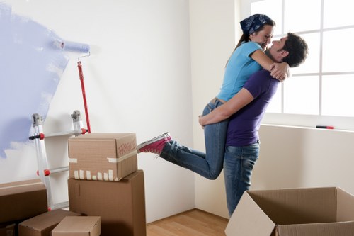 Packing and unpacking support for a Fulham relocation