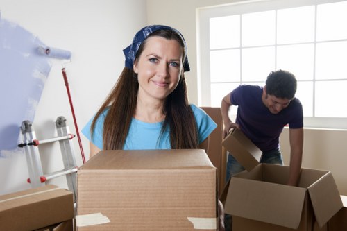 House removalists working on a Fulham residential move with local access challenges